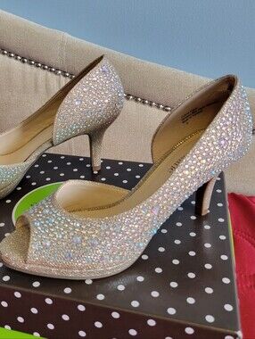 Kelly & Katie Champagne Glitter Peep-Toe Heels Rhinestones Size 6